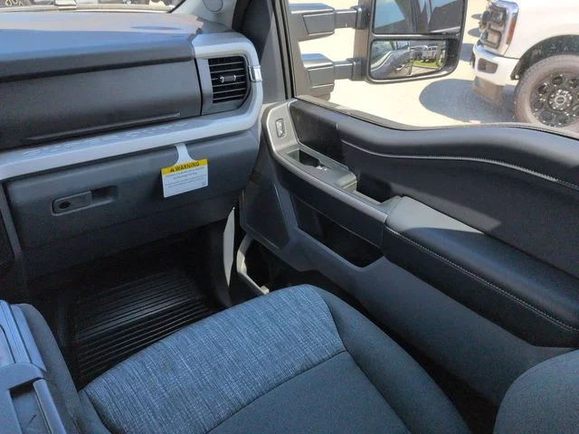 New 2026 Carbonized Gray Metallic Ford F-250® XLT image 17