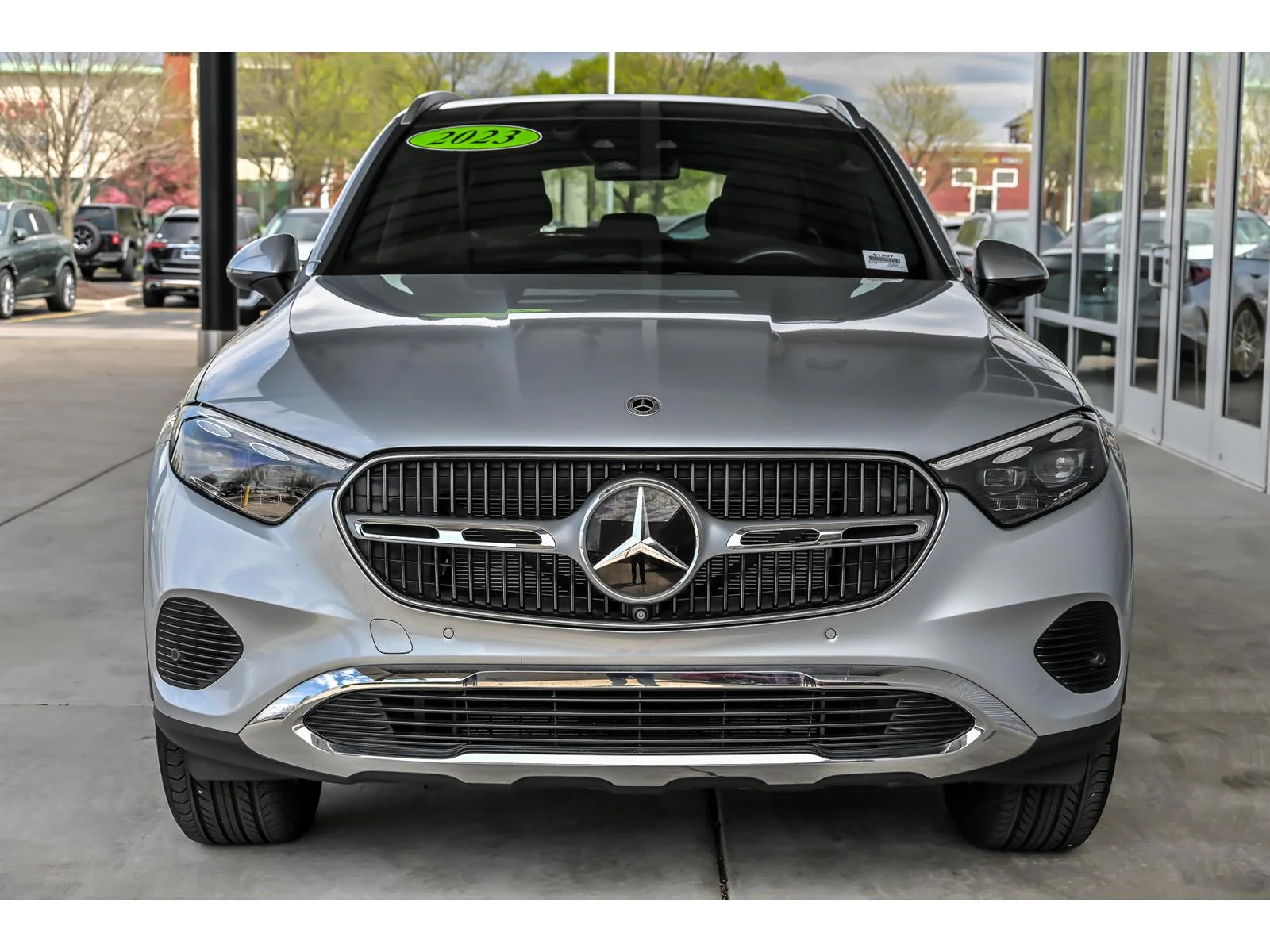 Used 2023 Silver Mercedes-Benz GLC 300 4MATIC® image 4