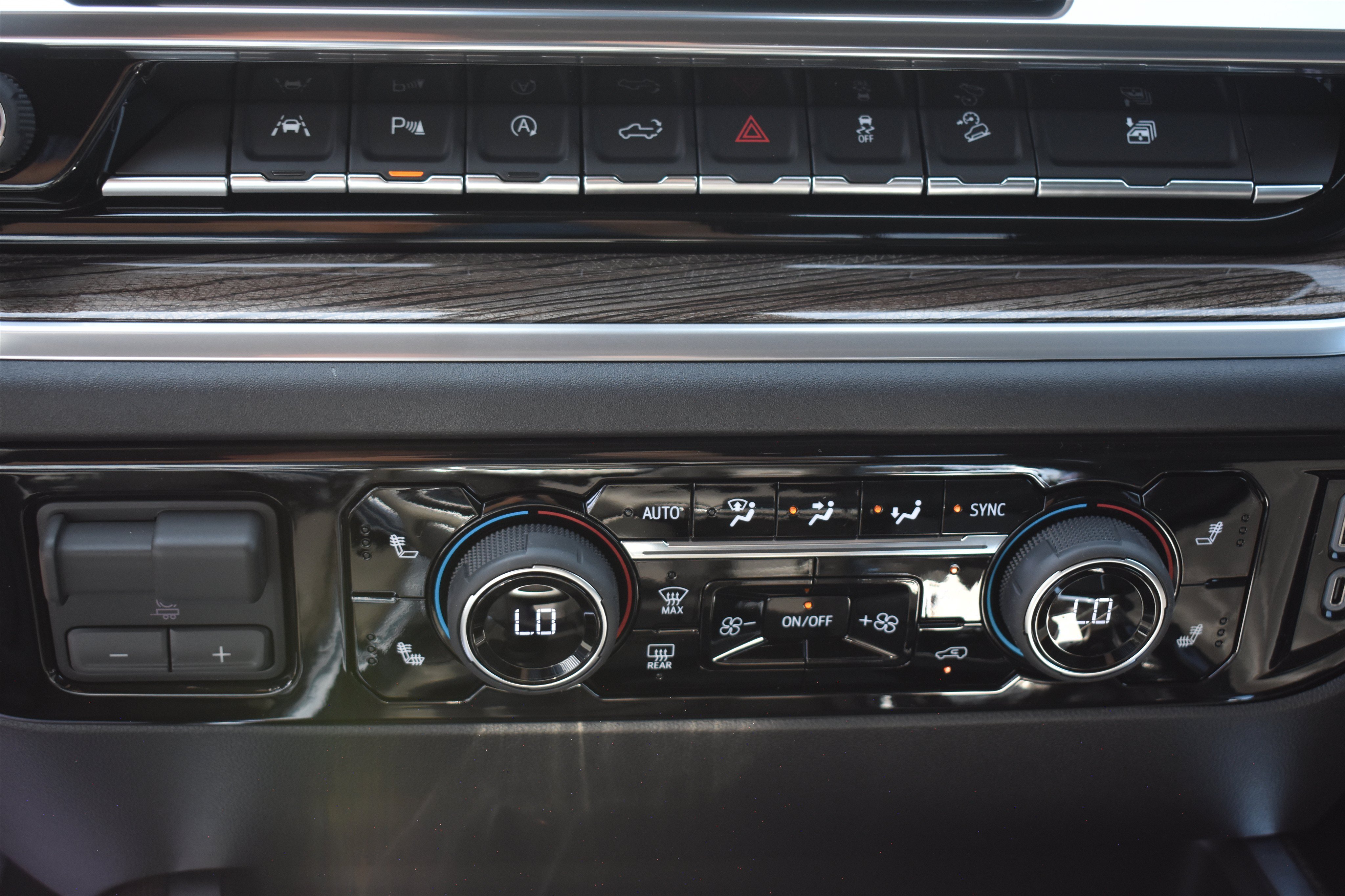 2026 Chevrolet Silverado 1500 RST - Photo 28