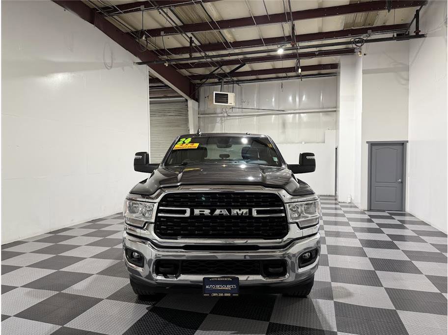 2024 Ram 2500 Big Horn photo 2