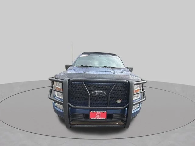 Used 2022 Blue Ford XL image 11