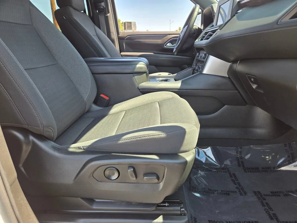 Used 2023 Summit White Chevrolet LS image 15