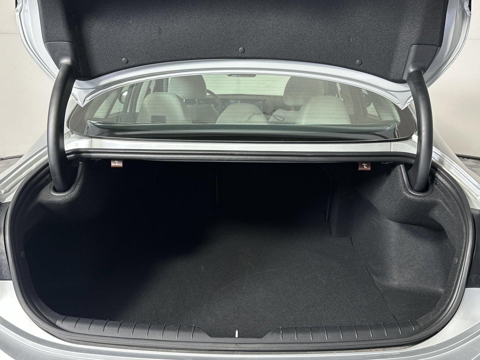Used 2026 Silver Hyundai Blue image 24