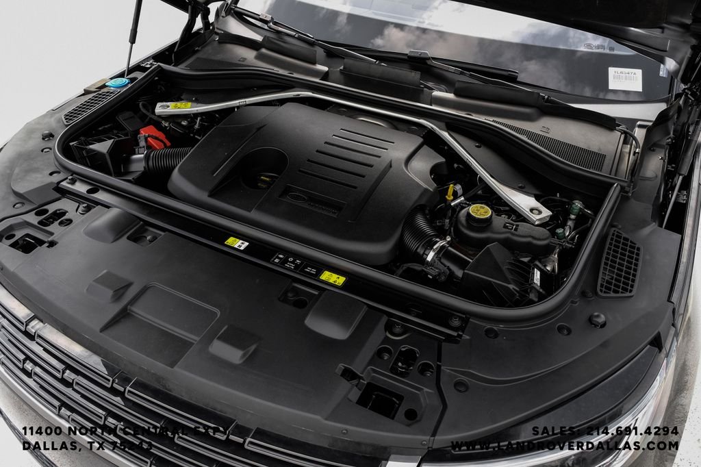 Used 2023 Black Land Rover SE image 51