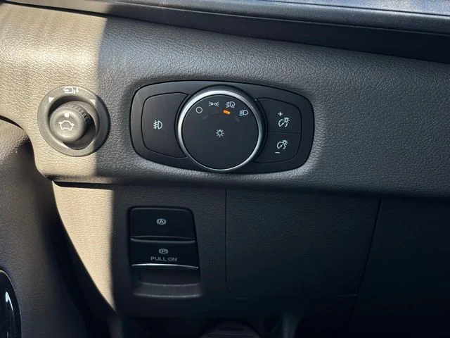 New 2026 Black Ford Explorer Limited SE image 32