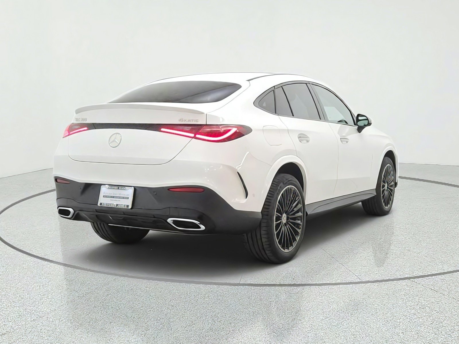 New 2027 Polar White Mercedes-Benz GLC 300 4MATIC® Coupe image 5
