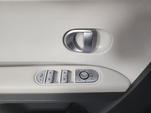 Certified Used 2024 Green Hyundai SEL image 9
