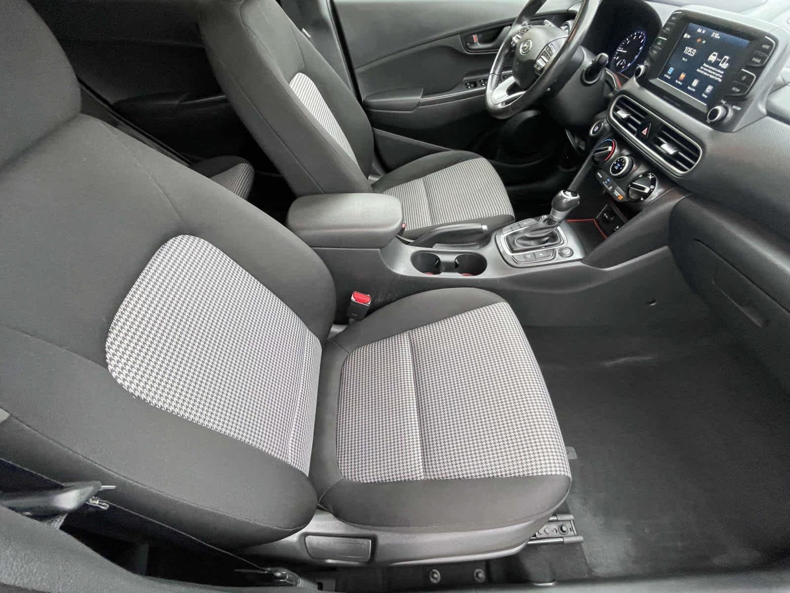 Used 2018 Ultra Black Hyundai SEL image 27