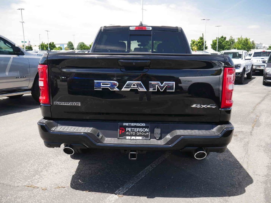 New 2026 Diamond Black Crystal Pearl-Coat Exterior Paint RAM BIG HORN image 21