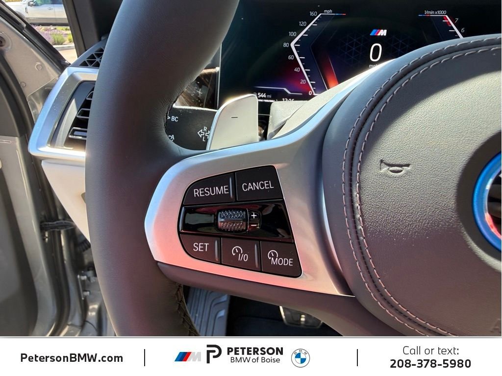 New 2026 Skyscraper Grey Metallic BMW xDrive50e image 32