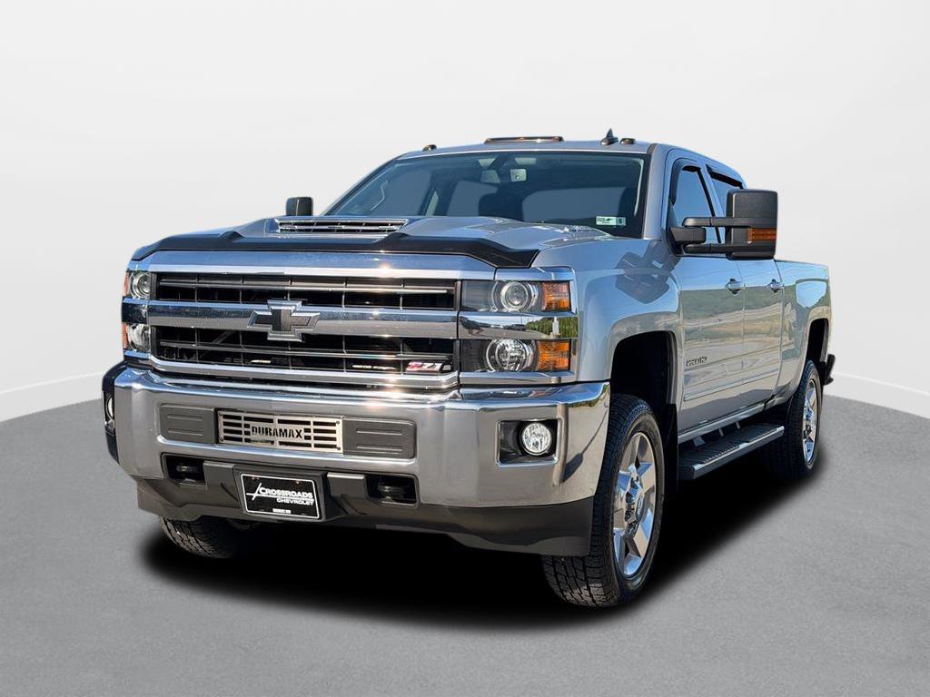 2018 Chevrolet Silverado HD LT 4WD Crew Cab Standard Box's photo
