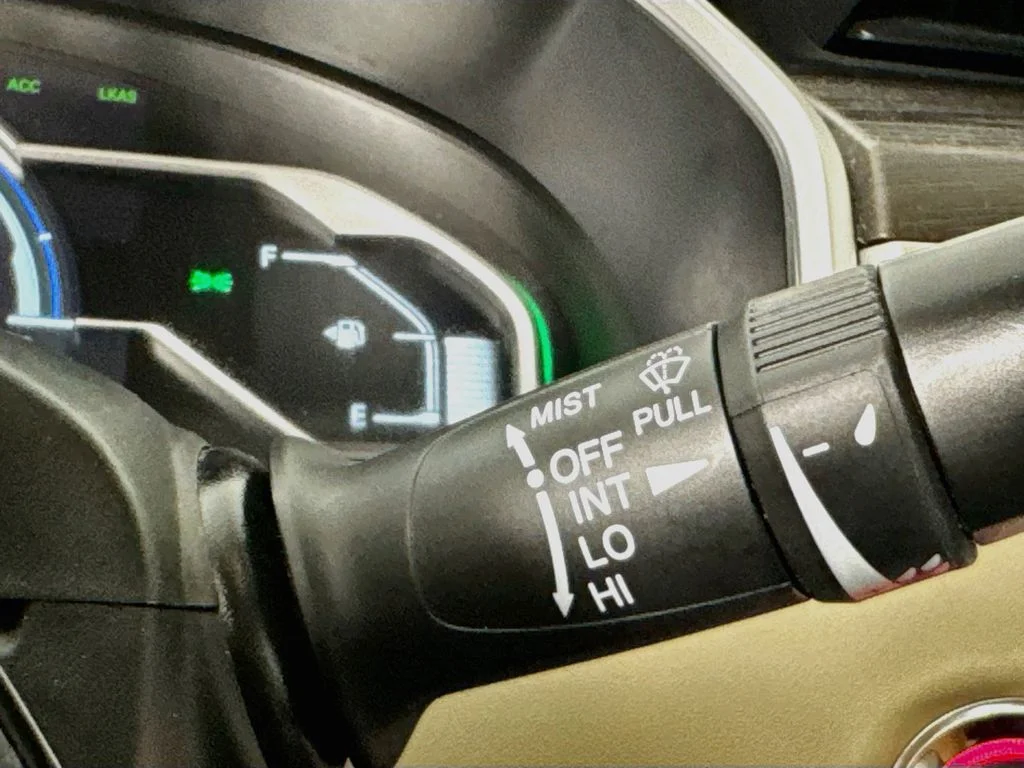 Certified Used 2018 Red Honda Base image 16