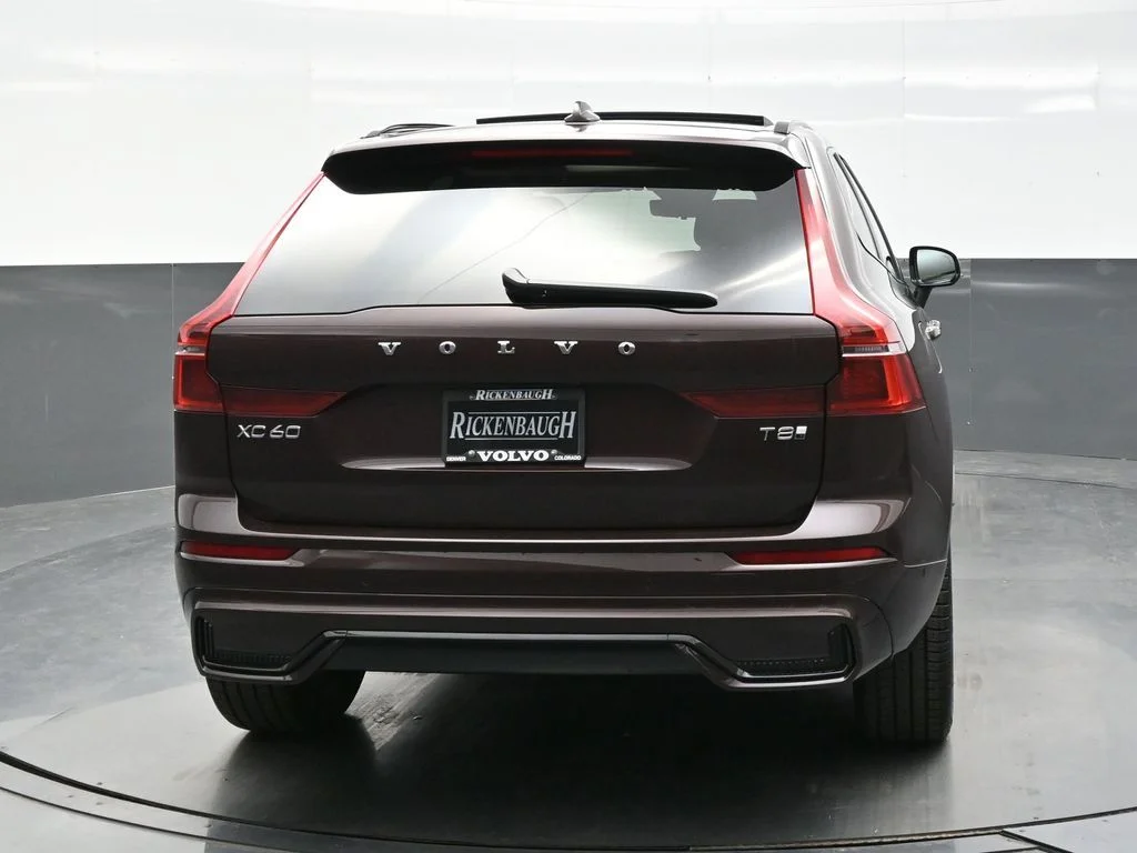 New 2026 Mulberry Red Volvo T8 Ultra image 6
