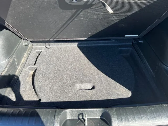Used 2019 Gray Jeep Limited image 12