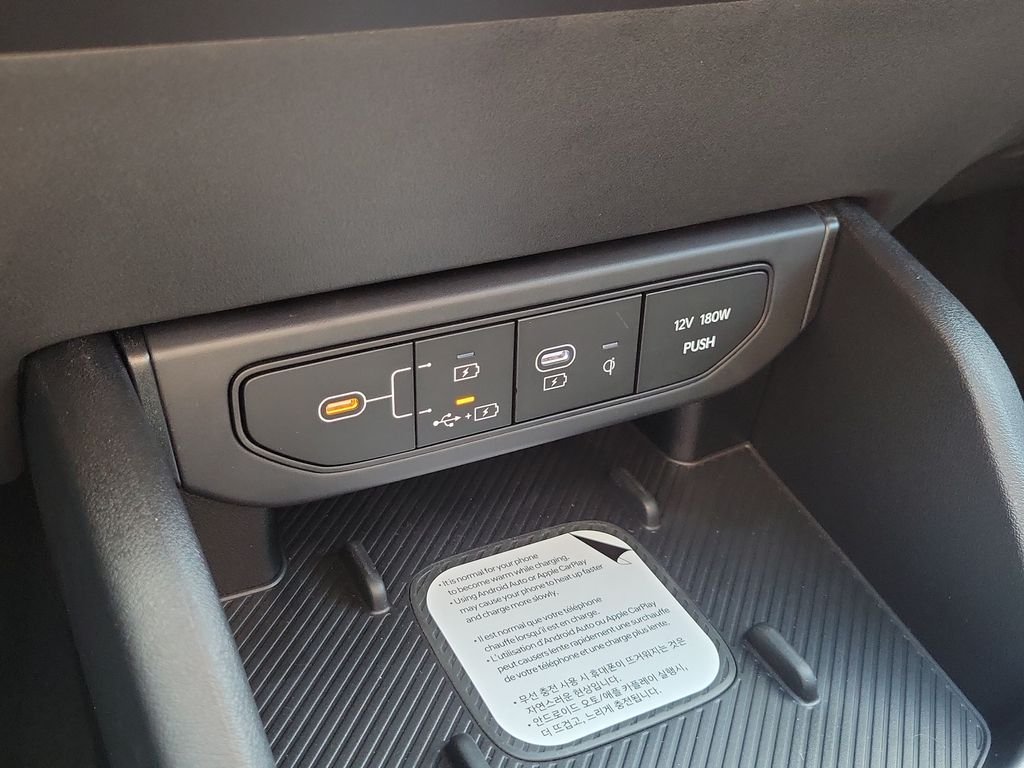 New 2026 Morning Haze Kia EX Hatchback image 32