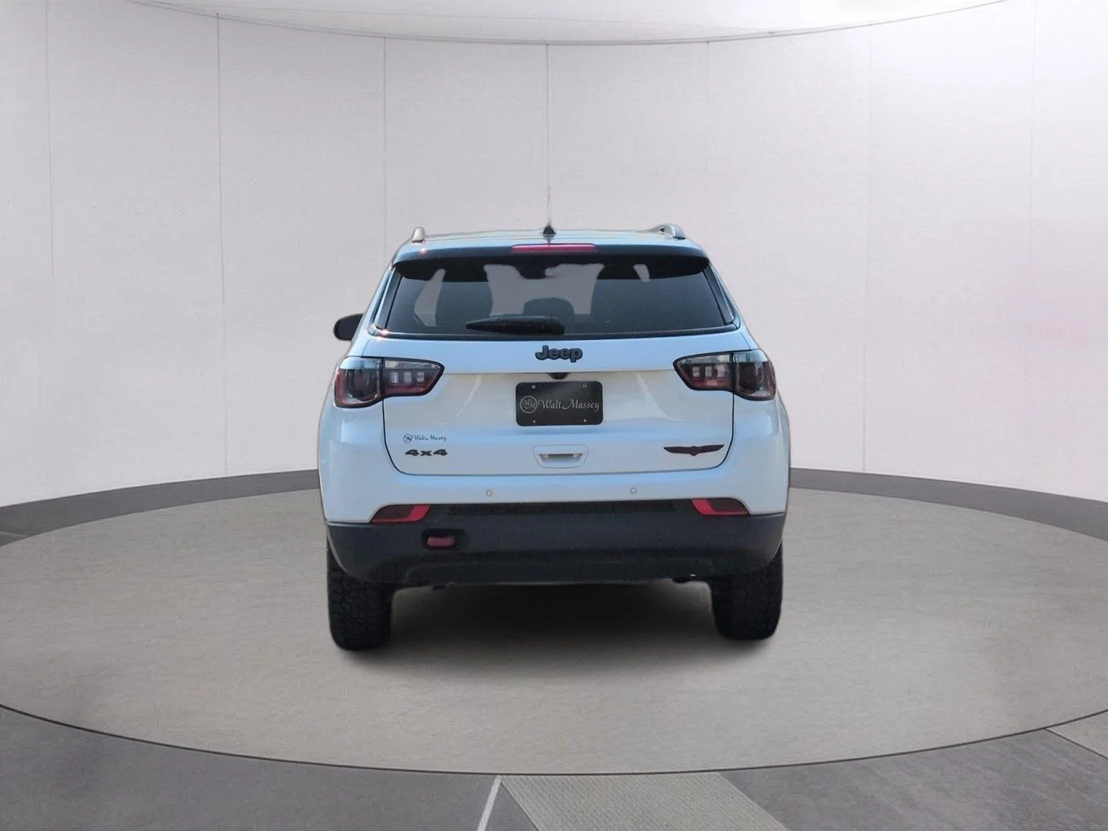 Used 2025 Bright White Clearcoat Jeep Trailhawk image 4