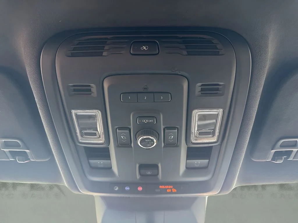 Used 2023 Black Raven Cadillac Sport Platinum image 32