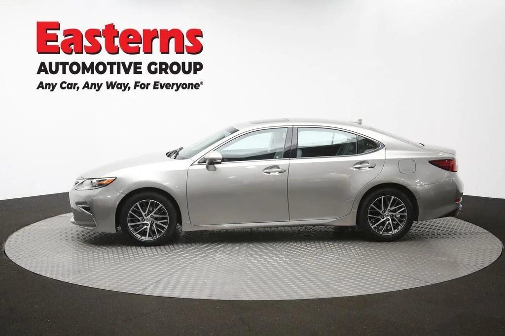 Used 2016 Silver Lexus 350 image 63
