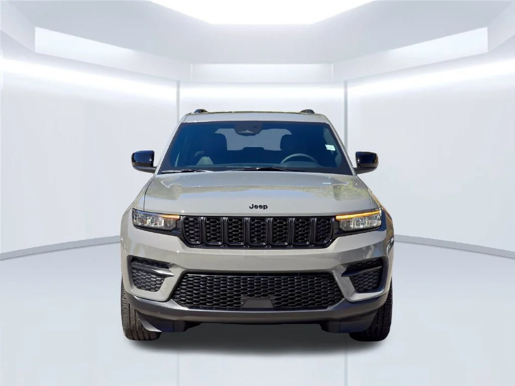 New 2027 Gray Jeep Laredo X image 16