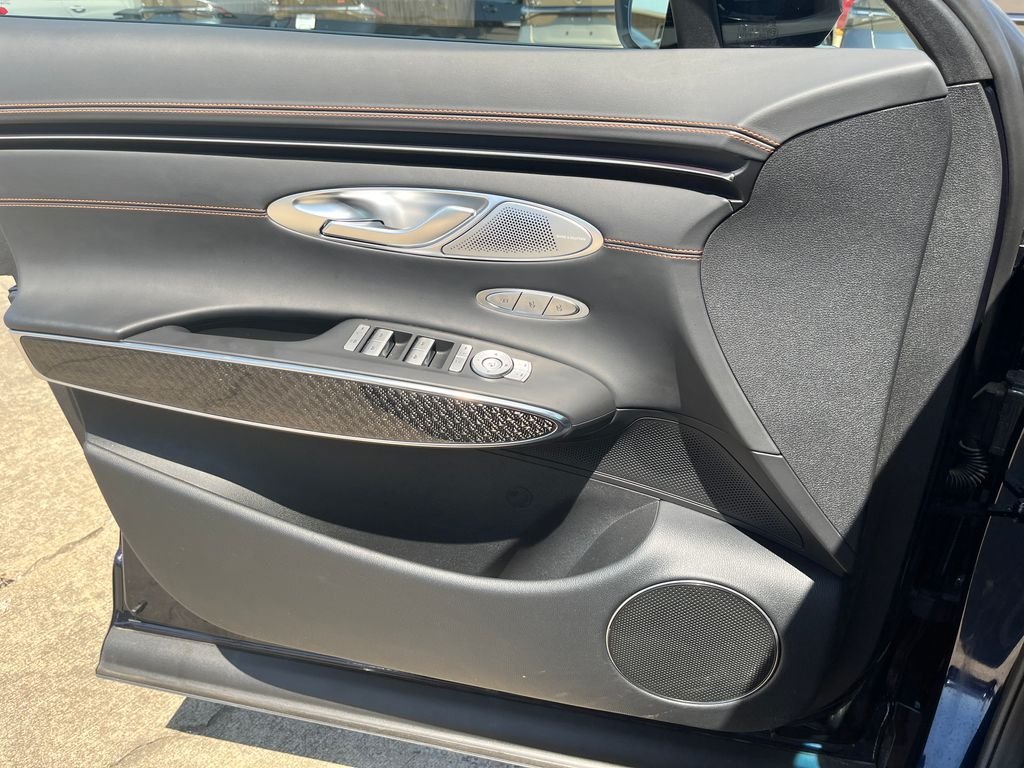 2026 GENESIS GV70 Sport Prestige - Photo 13
