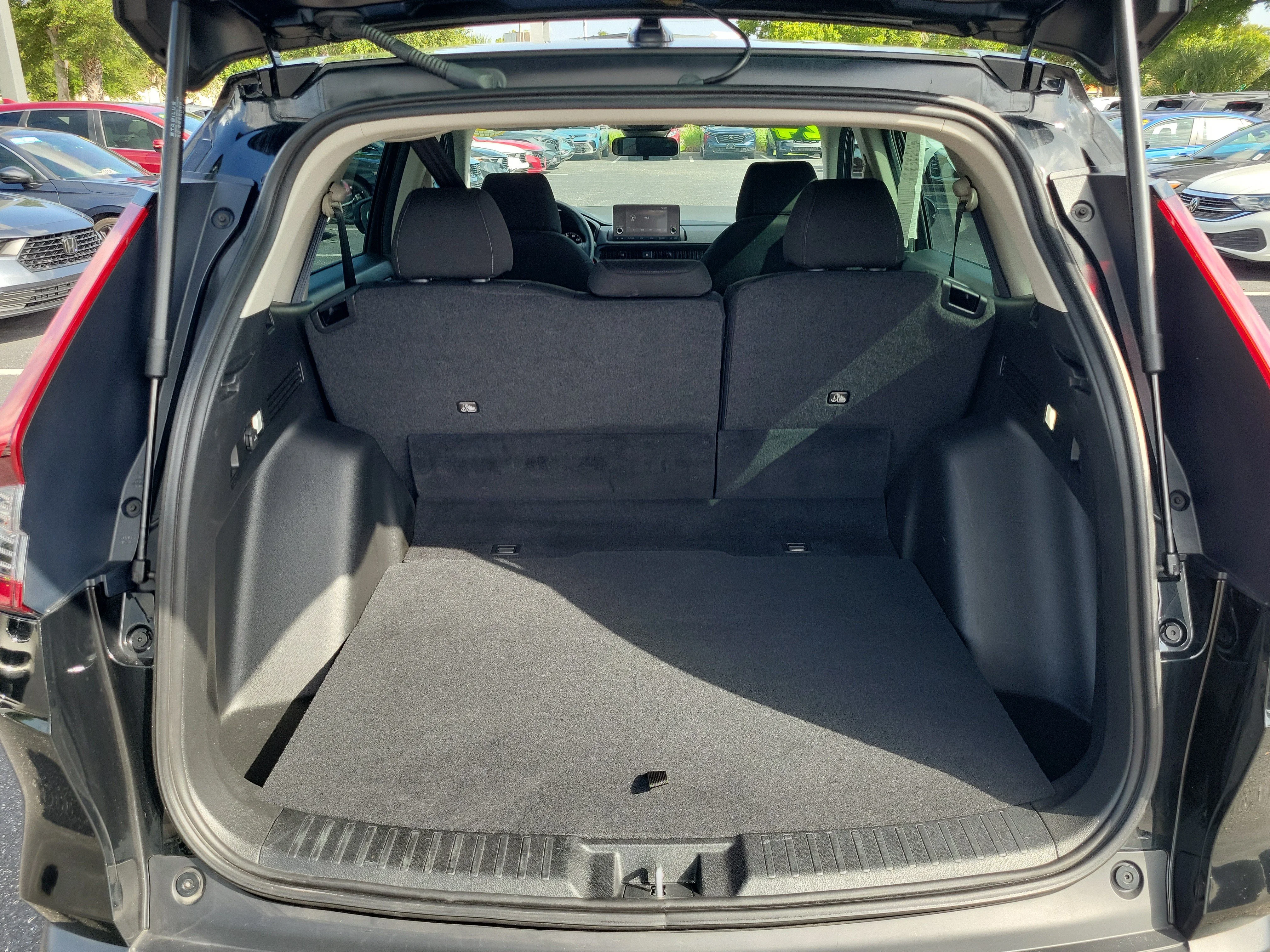 2024 Honda CR-V LX - Photo 11