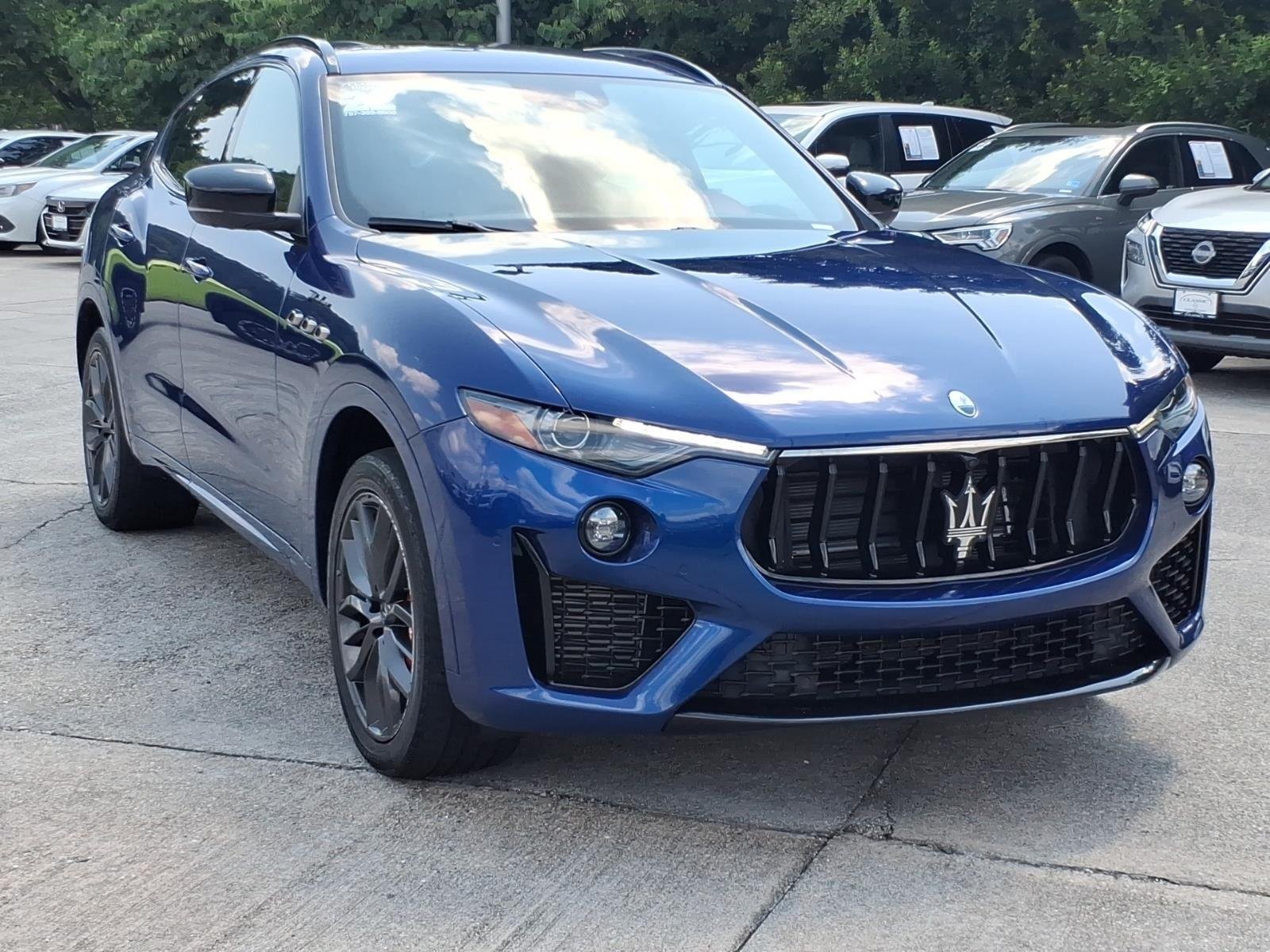 Used 2022 Blu Emozione Metallic Maserati Modena image 5