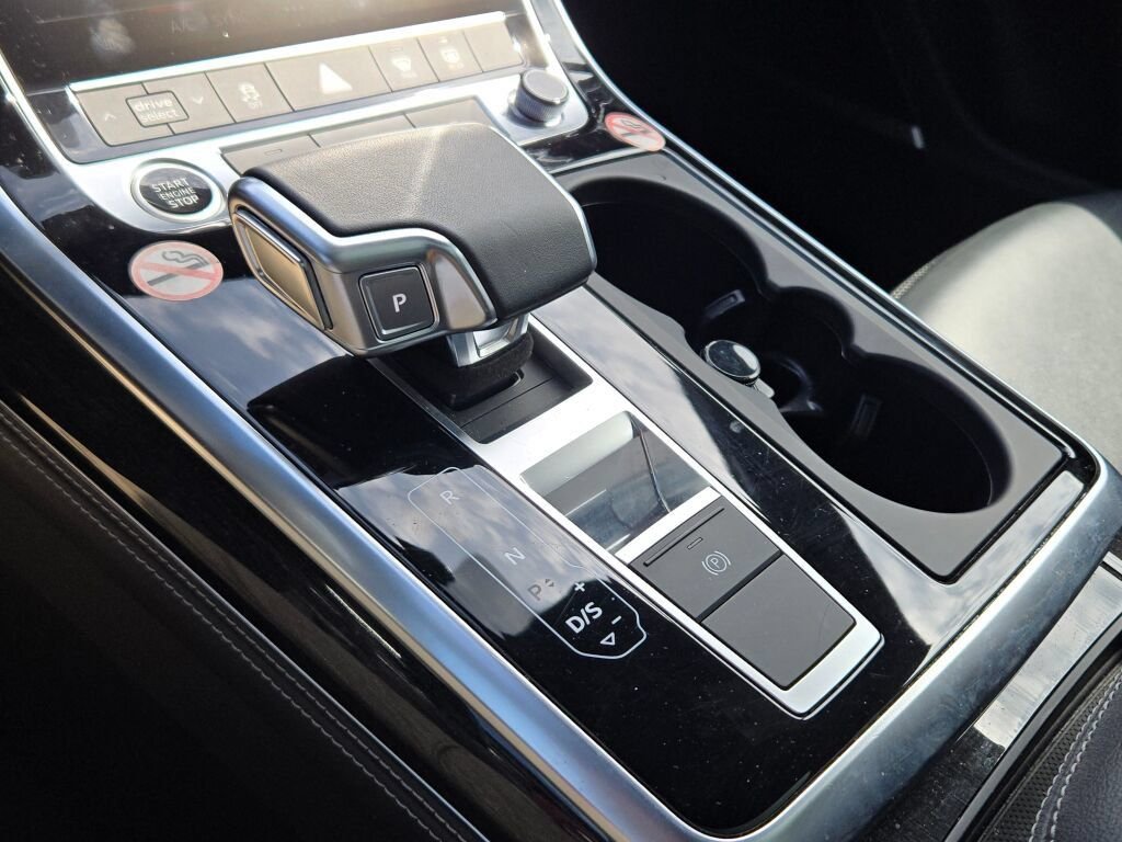 Used 2025 White Audi 55 Premium Plus image 29
