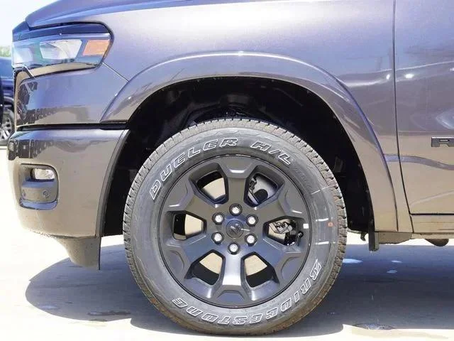 New 2026 Granite Crystal Metallic Clear-Coat Exterior Paint RAM LONE STAR image 5