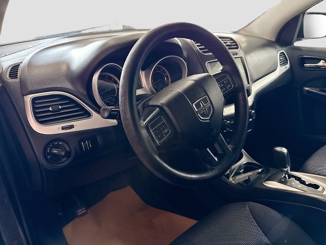 Used 2016 Granite Crystal Metallic Clearcoat Dodge SXT image 10