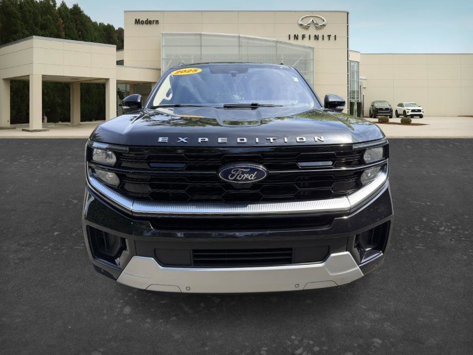 Used 2025 Black Metallic Ford Platinum image 2