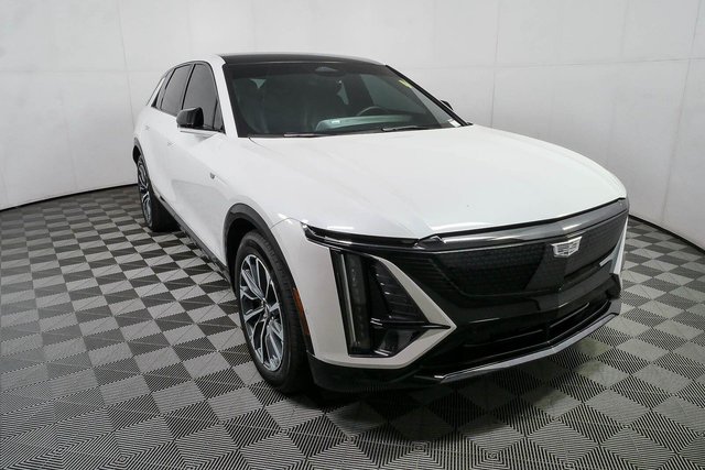 2024 Cadillac LYRIQ Sport 1
