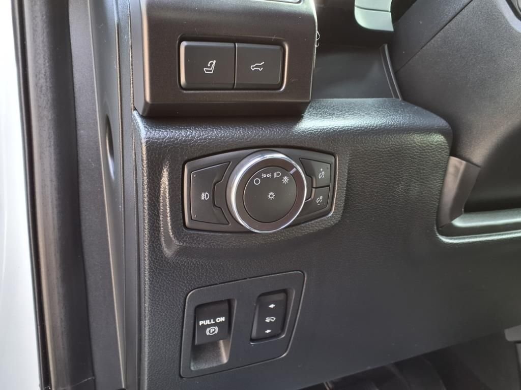 Certified Used 2020 White Metallic Ford King Ranch image 19