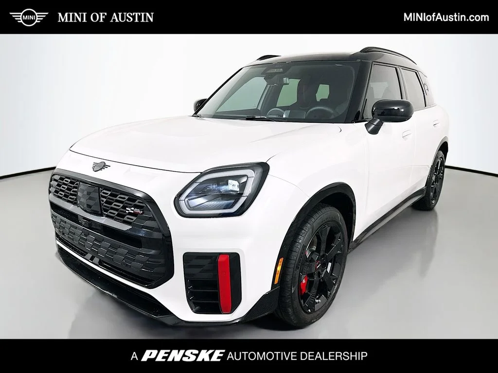 2026 MINI Countryman JCW ALL4's photo