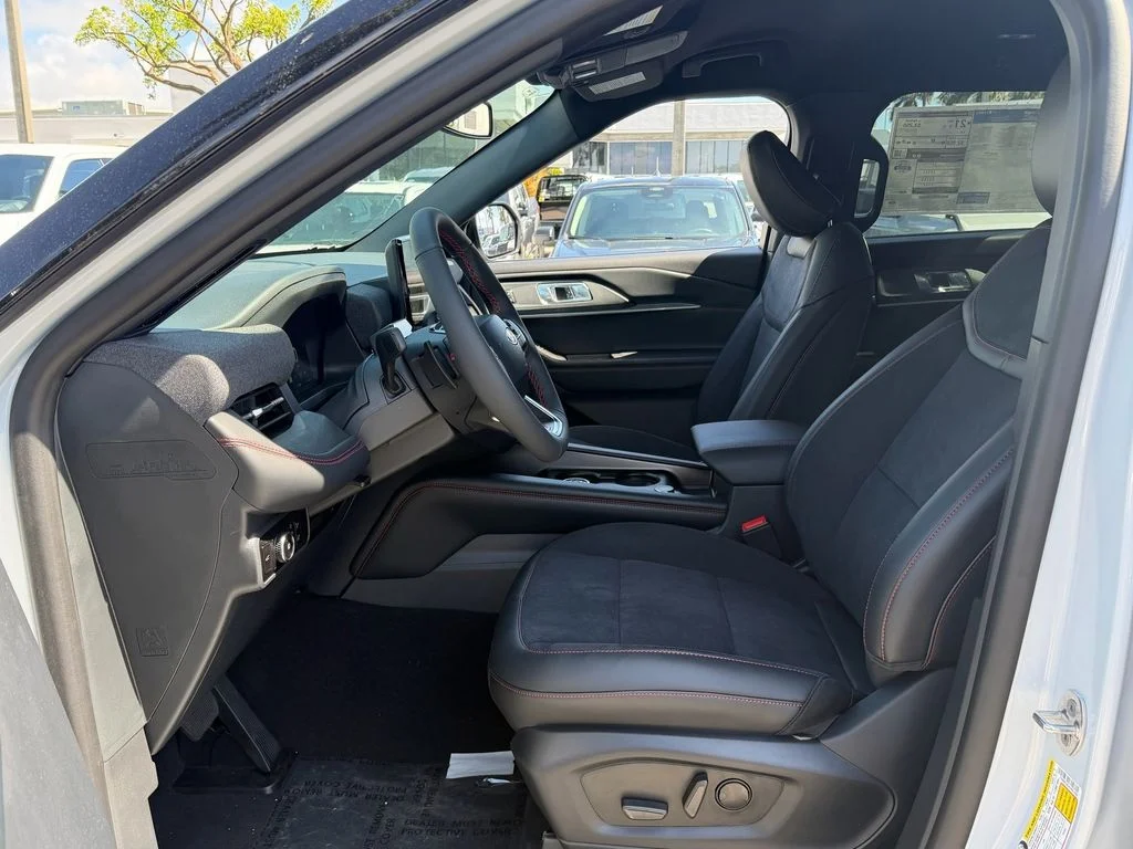 New 2026 Space White Metallic Ford ST image 5