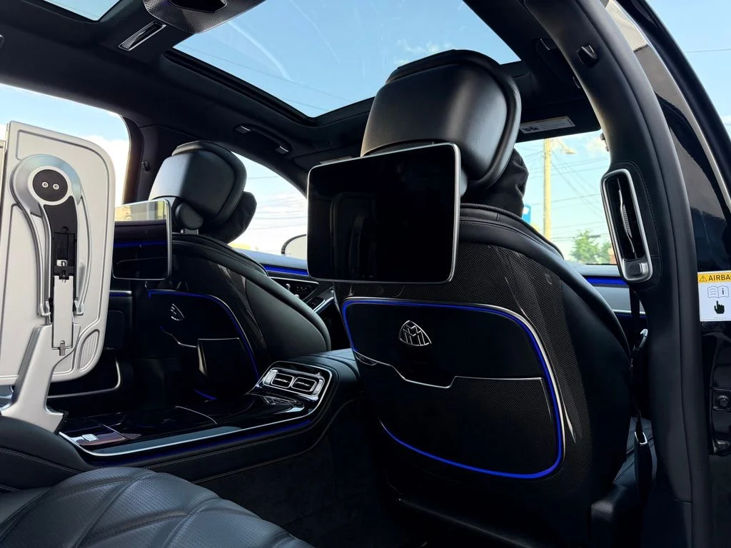 Used 2022 Gray Mercedes-Benz Maybach S 580 image 18