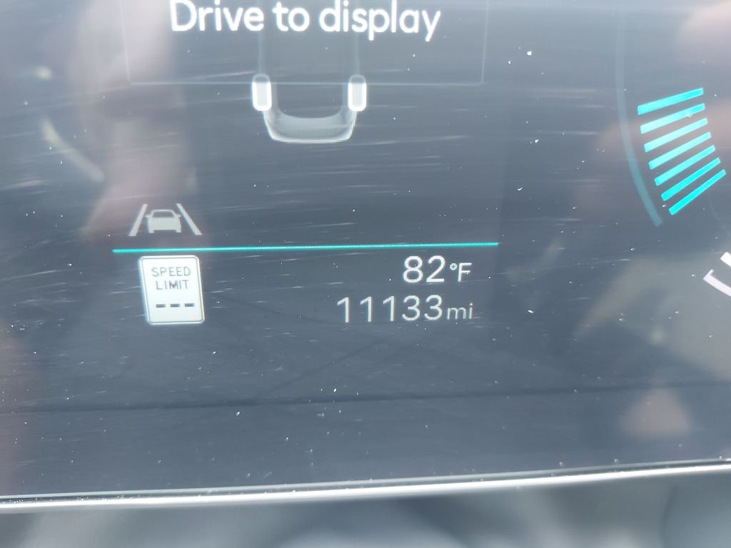 Used 2024 Black Hyundai SEL image 19