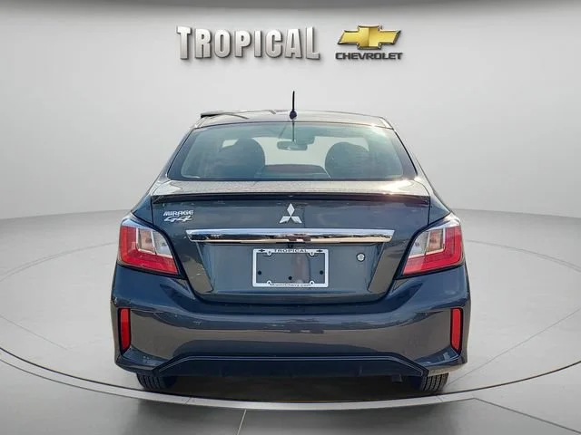 Used 2024  Mitsubishi ES image 4