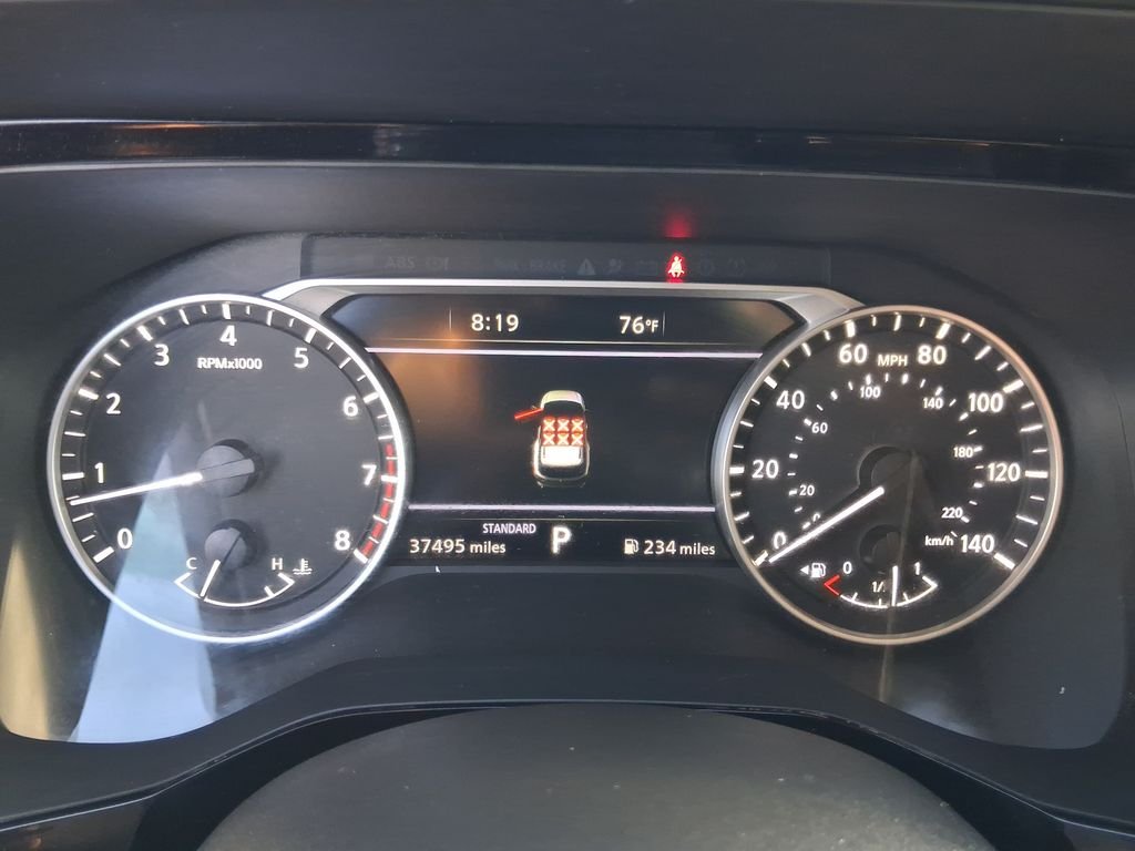Used 2023 Silver Nissan SL image 22