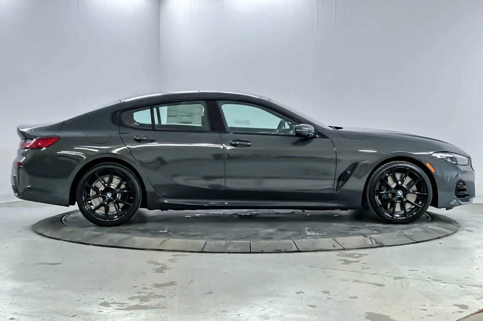 2026 BMW 8 Series 840i - Photo 8