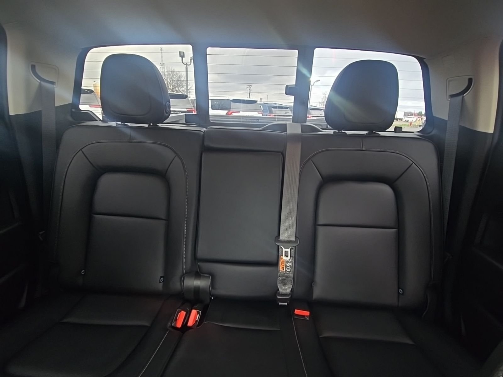Used 2021 Black Chevrolet ZR2 image 31
