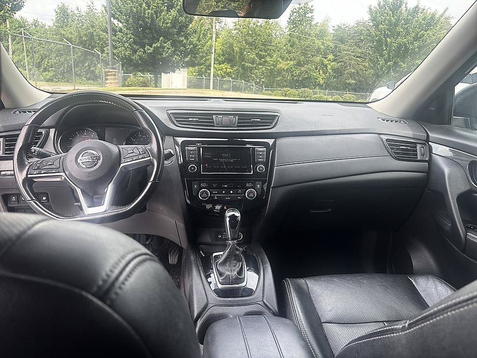 Used 2020 Gun Metallic Nissan SV image 14