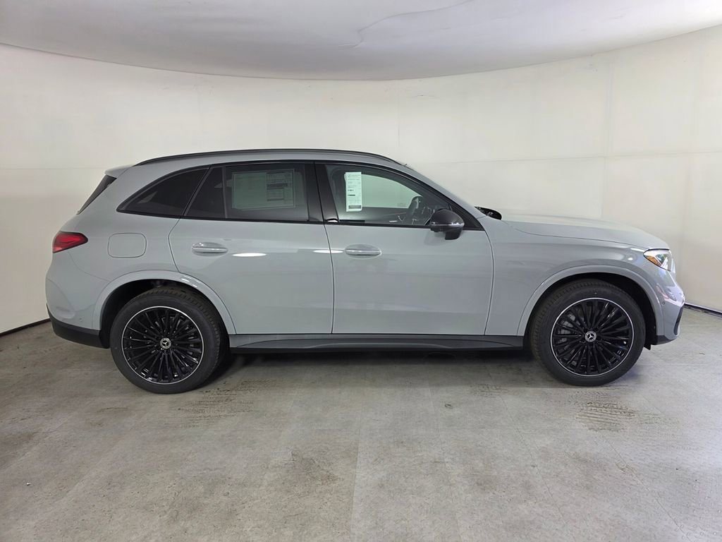 New 2026 MANUFAKTUR Alpine Grey Mercedes-Benz GLC 300 image 18