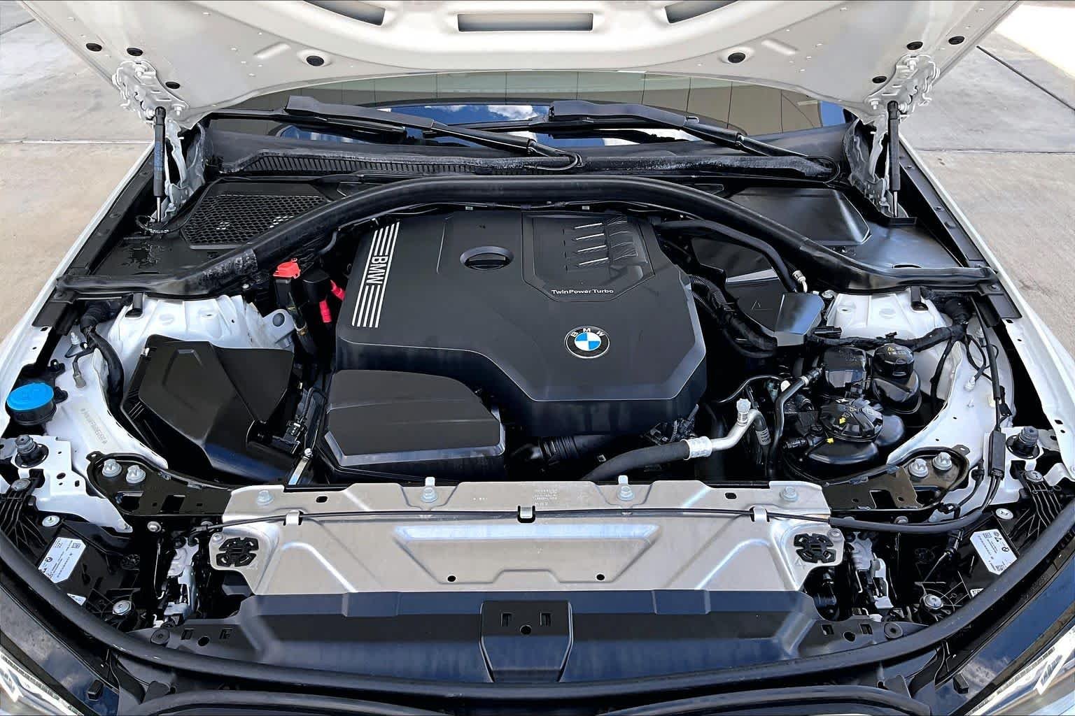 Used 2024 Mineral White Metallic BMW 330i image 27