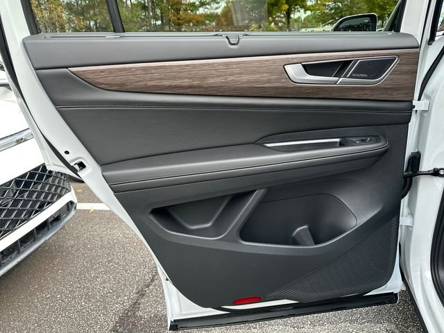 New 2026 White Volkswagen 2.0T SEL Premium R-Line image 22