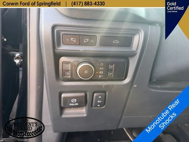 Used 2024 Agate Black Metallic Ford Platinum image 17