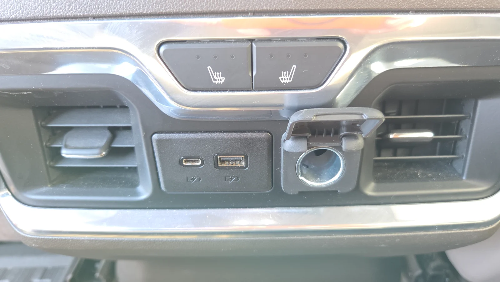 Used 2019 Red GMC SLT image 29