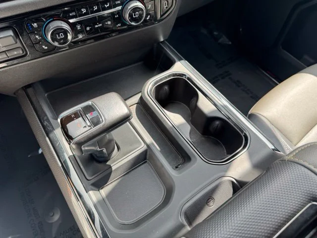 Used 2022 Blue Chevrolet ZR2 image 26