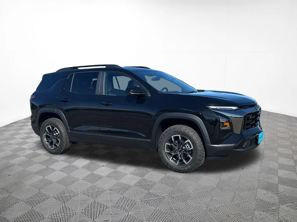 New 2027 Mosaic Black Metallic Chevrolet ACTIV image 5