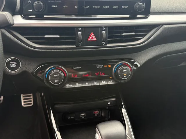 Used 2022 Gray Kia GT-Line image 17