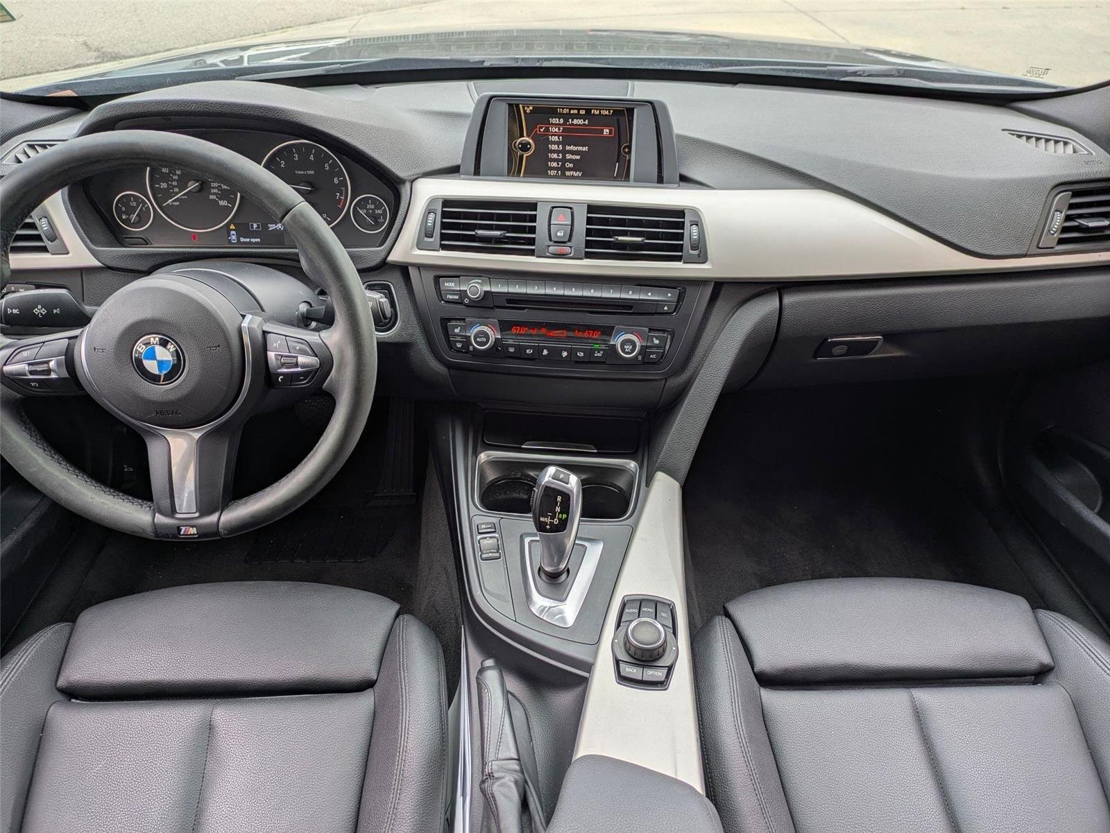 Used 2014 Glacier Silver Metallic BMW 320i image 21